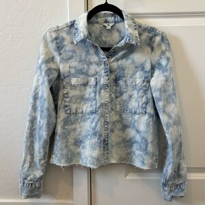 G by Guess Retro Acid Wash Denim Jean Button Down Crop Long-sleeve Shirt